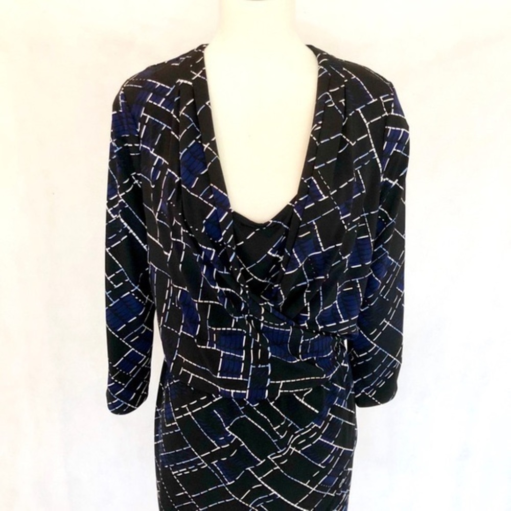 White House Black Market Faux Wrap Dress - Picture 3 of 10